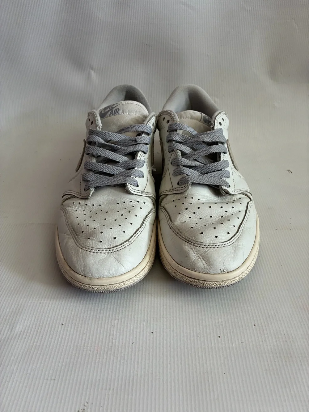 AIR JORDAN 1 LOW OG 85 NEUTRAL GREY/WHITE SIZE 11